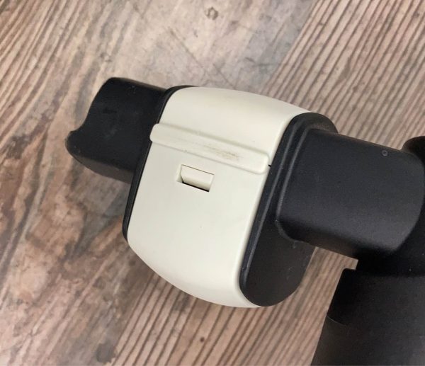 Bugaboo Donkey Twin Adapter For Chicco Car Seats, Mono For Sale - Image 5