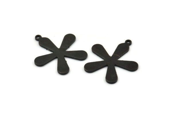 Black Leaf Charm, 8 Oxidized Black Brass Leaf Charms With 1 Loop, Pendants, Findings (24x21x1mm) D1049 S1116 Online Sale